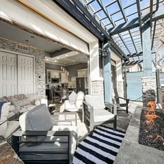 2201 W Colorado