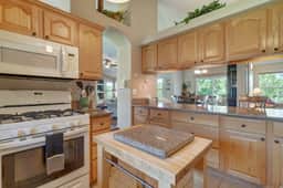 120 Winding Meadow - Image 4