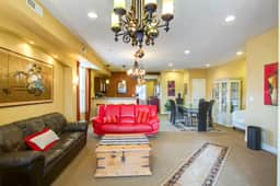 224_100 Writers Way - Image 3