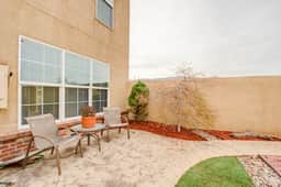 224_100 Writers Way - Image 4