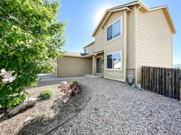 1040 Pond Side - Image 5