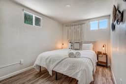 217 W Taylor Unit 2 - Image 4