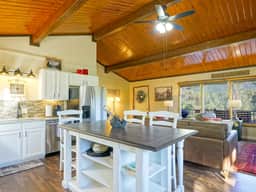 181 Horseshoe - Image 4