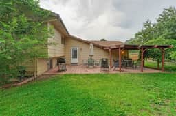 6475 Lehman - Image 5