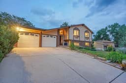 6475 Lehman - Image 3