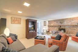 2208A Oakridge - Image 4