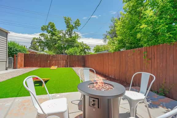 217 W Taylor Unit 2 - Image 1