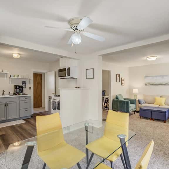 14 Iowa Ave - Image 1