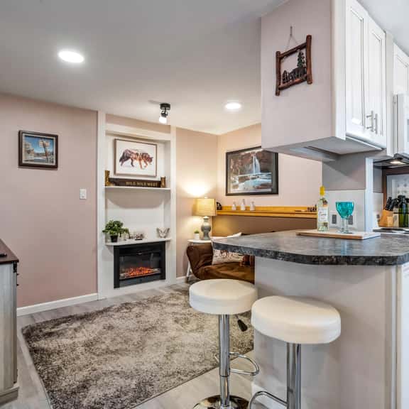 6718 Omaha UNIT B - Image 1