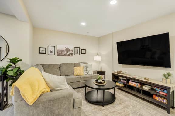 4925 Pike Unit_2 - Image 5