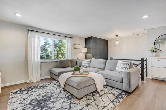 7173 Palmer Park - Image 2