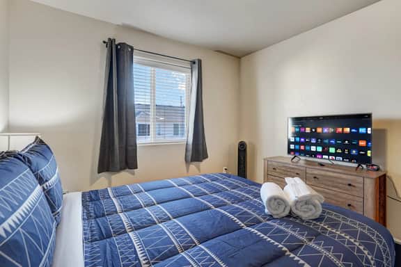 4715 Painted Sky View - Image 3