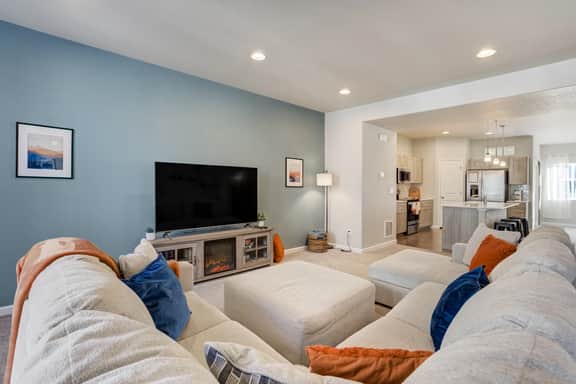 7832 Seibert - Image 4