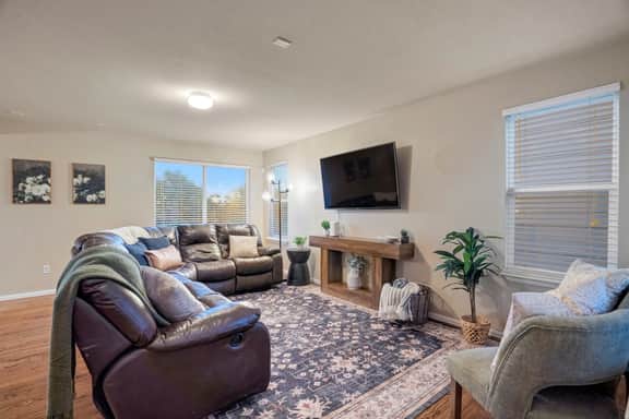 8155 Cedar Chase - Image 3