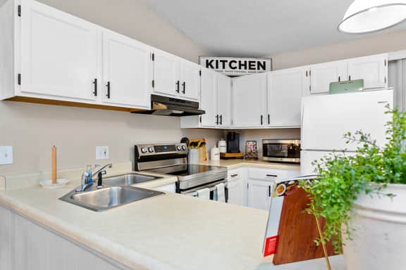 3715 N Hancock - Image 5