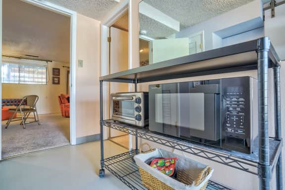 2208A Oakridge - Image 3